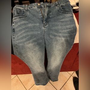 High Wasted Bleach Wash Flare Leg jeans